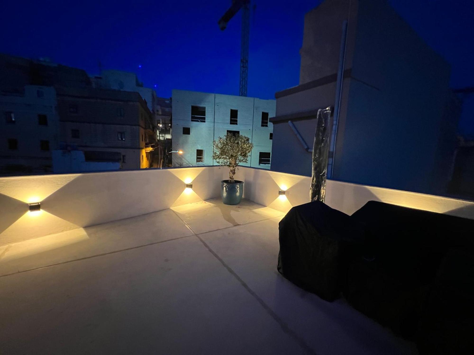 Dar Barbara Duplex 2 Double Bedrooms,2 Sofa Beds Large House With Terrace Roof Views Of Valletta Cospicua 外观 照片
